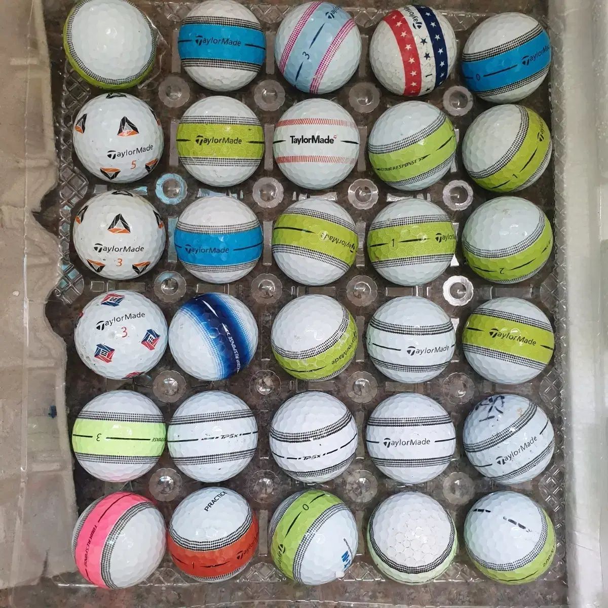 テーラーメイド　TP5pixボール　TIKI 2025限定デザイン テーラーメイド TP5pixボール TIKI 2025限定デザイン 限定品