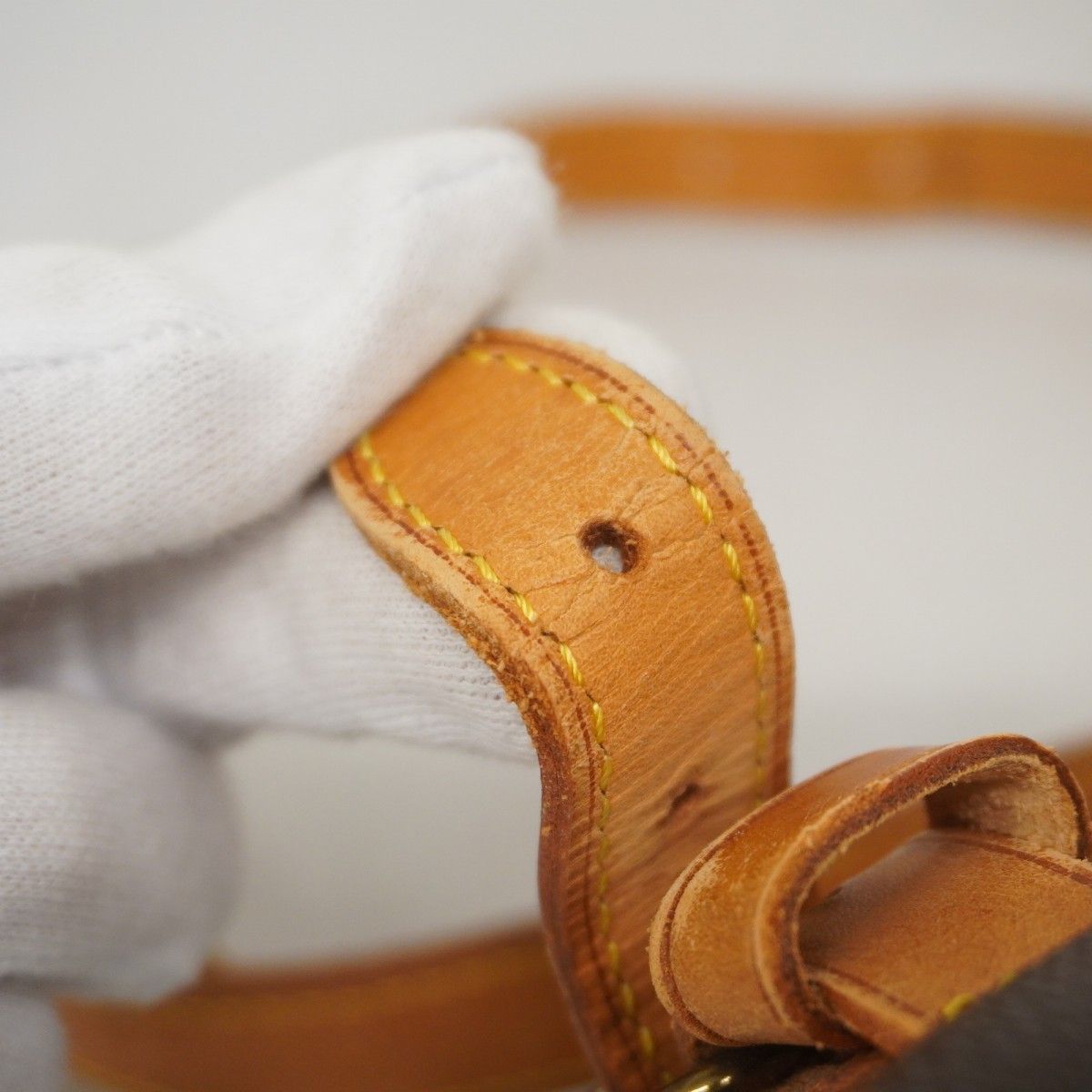 5ie6006-h】ルイヴィトン ショルダーバッグ モノグラム ソミュール30  