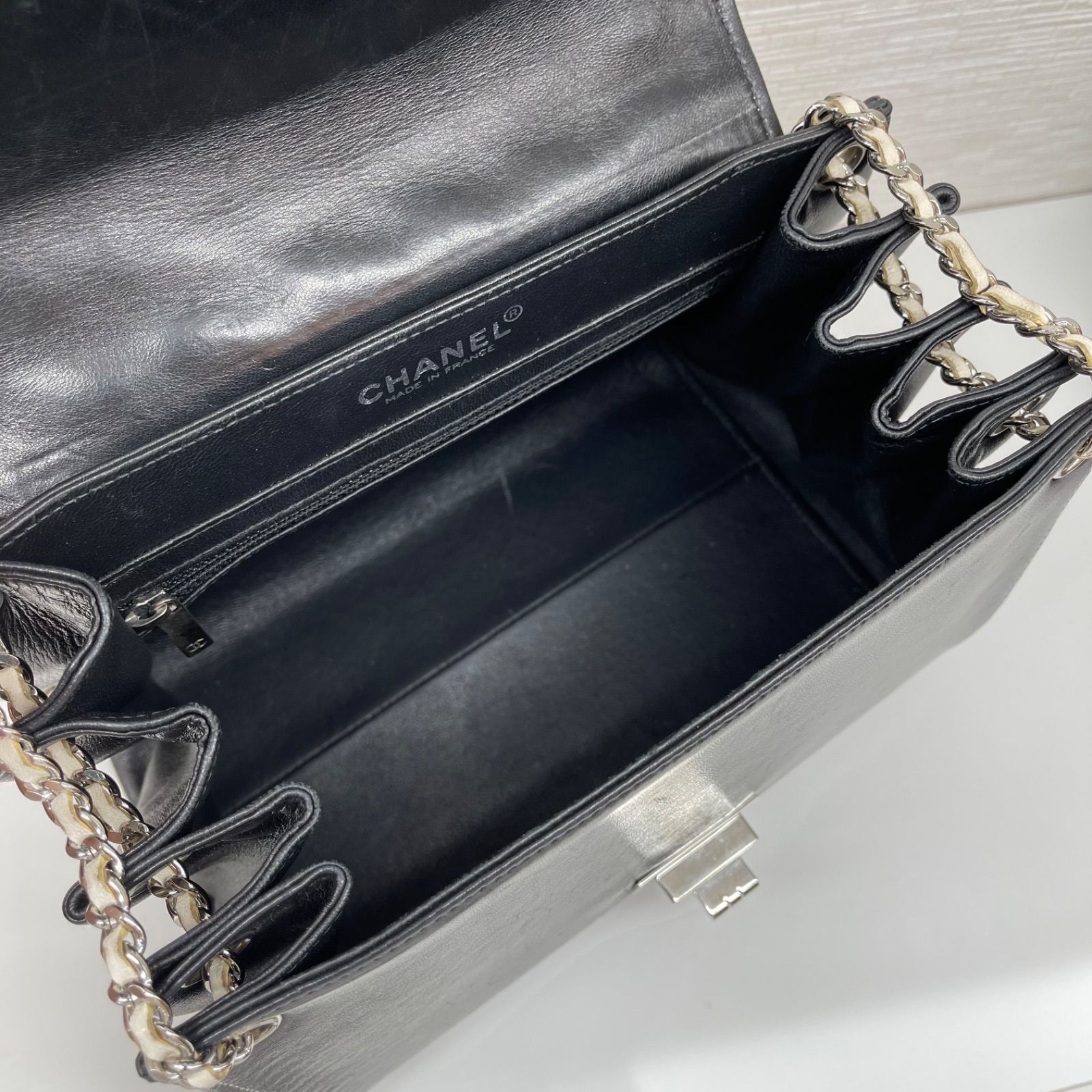 美品】CHANEL シャネル 2.55 チェーンショルダーバッグ パテントレザー 