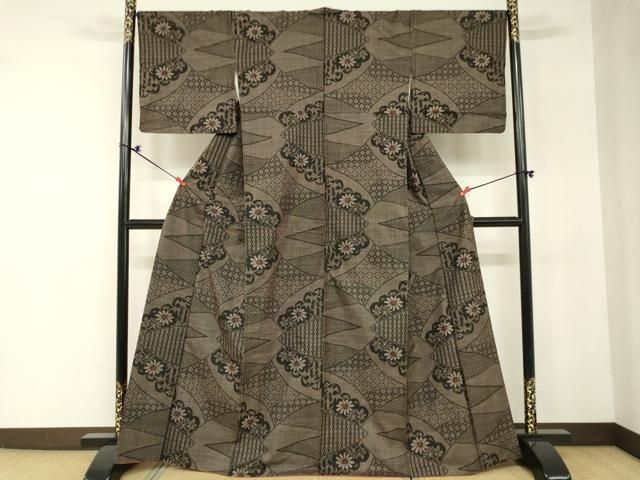 平和屋着物□本場大島紬 7マルキ 草花文 正絹 逸品 DAAR6064ma - メルカリ 