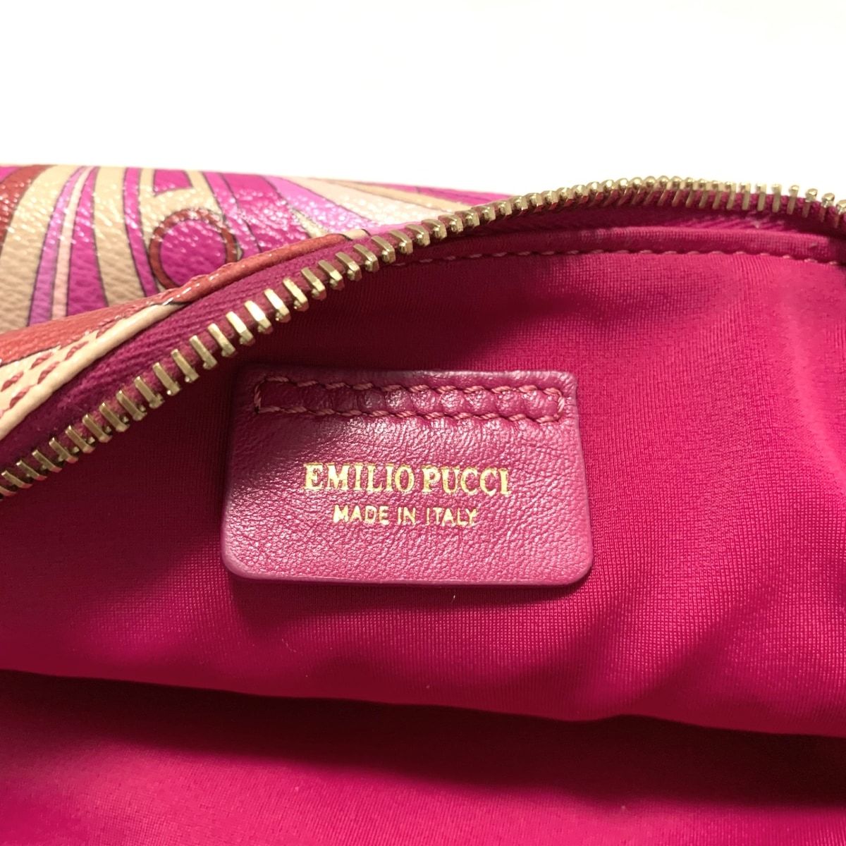 EMILIO PUCCI(エミリオプッチ) ポーチ美品 - ピンク×マルチ PVC