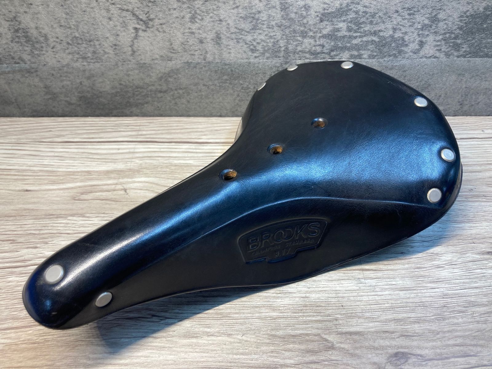 JJ695 ブルックス BROOKS B17 サドル 黒