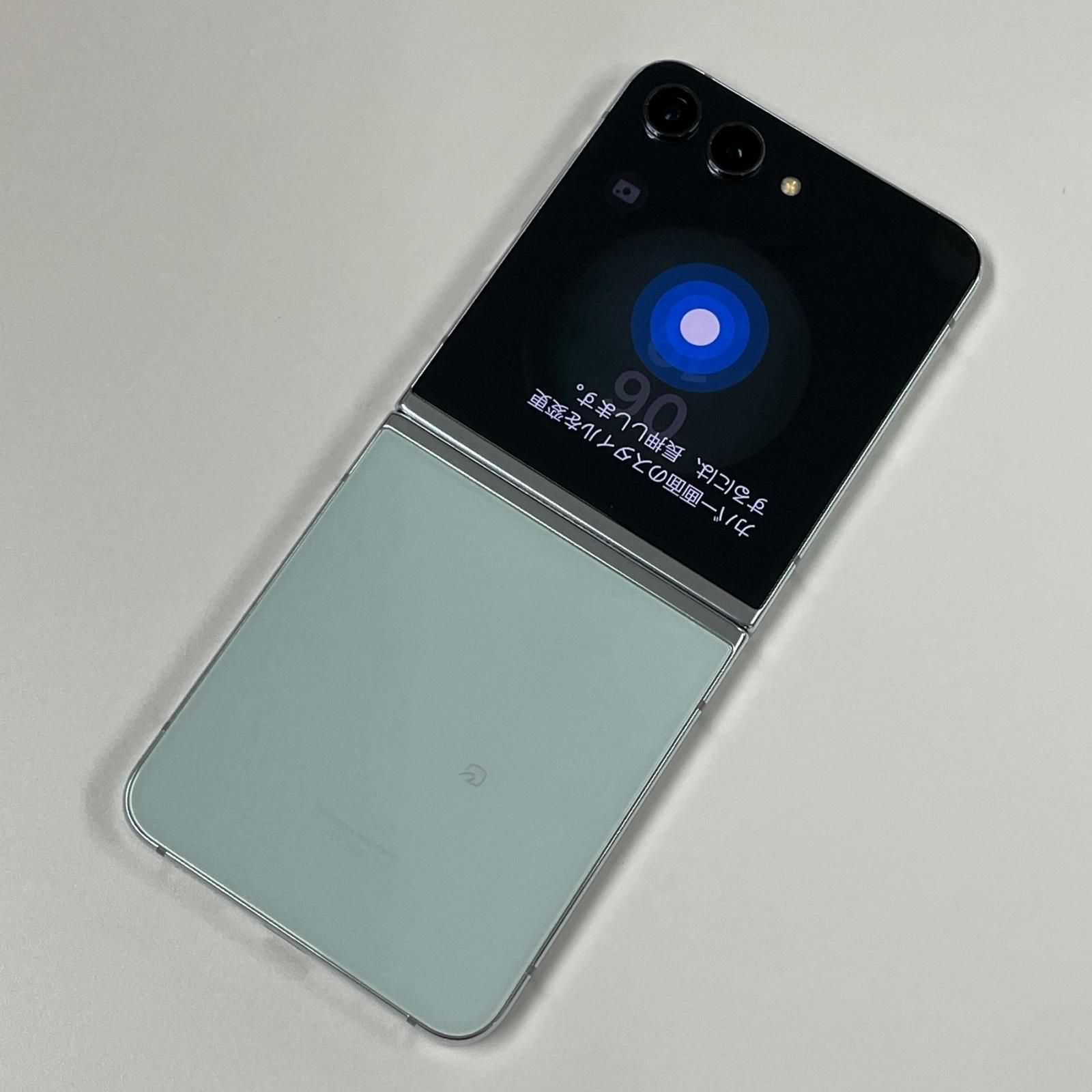 au Galaxy Z Flip5 SCG23 256GB ミント - メルカリ