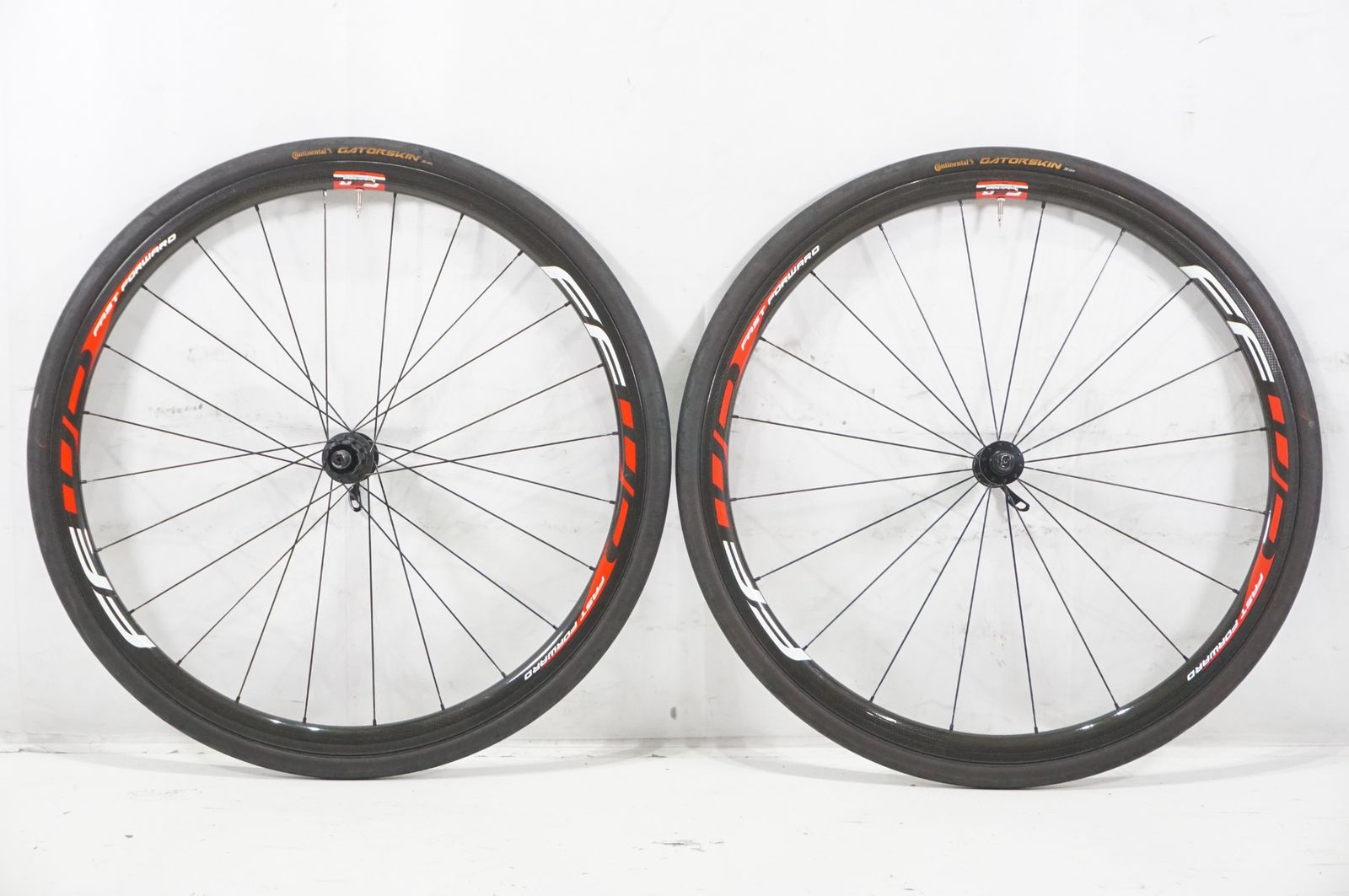 新品アシックスx-fly pro 25.5cm アシックス ゲルカヤノ 30 26.5cm エクストラワイド