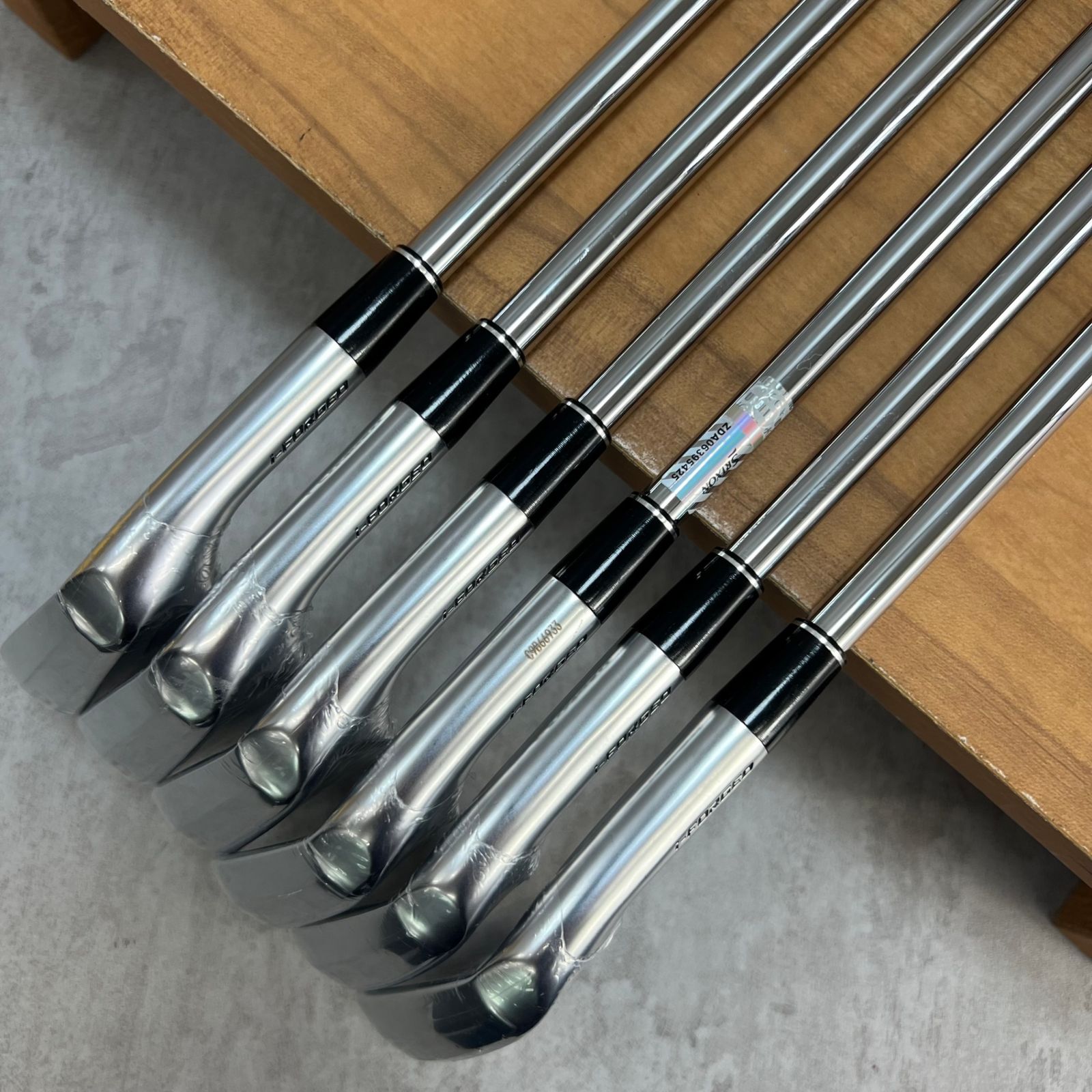 未使用シュリンク付き SRIXON スリクソン ZXi7 メンズゴルフ アイアン6