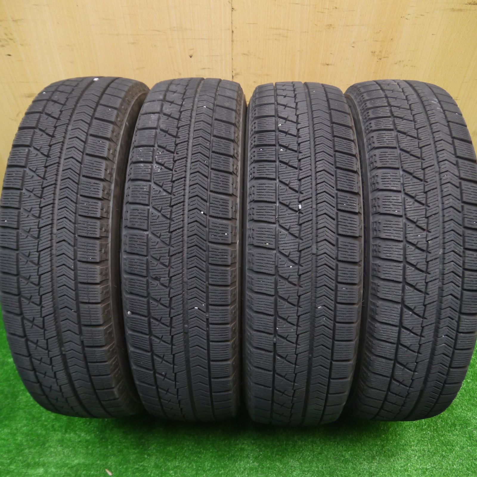 *送料無料* 4本価格★スタッドレス 165/65R15 ブリヂストン ブリザック VRX BALMINUM バルミナ 15インチ PCD100/4H★4080602Hス