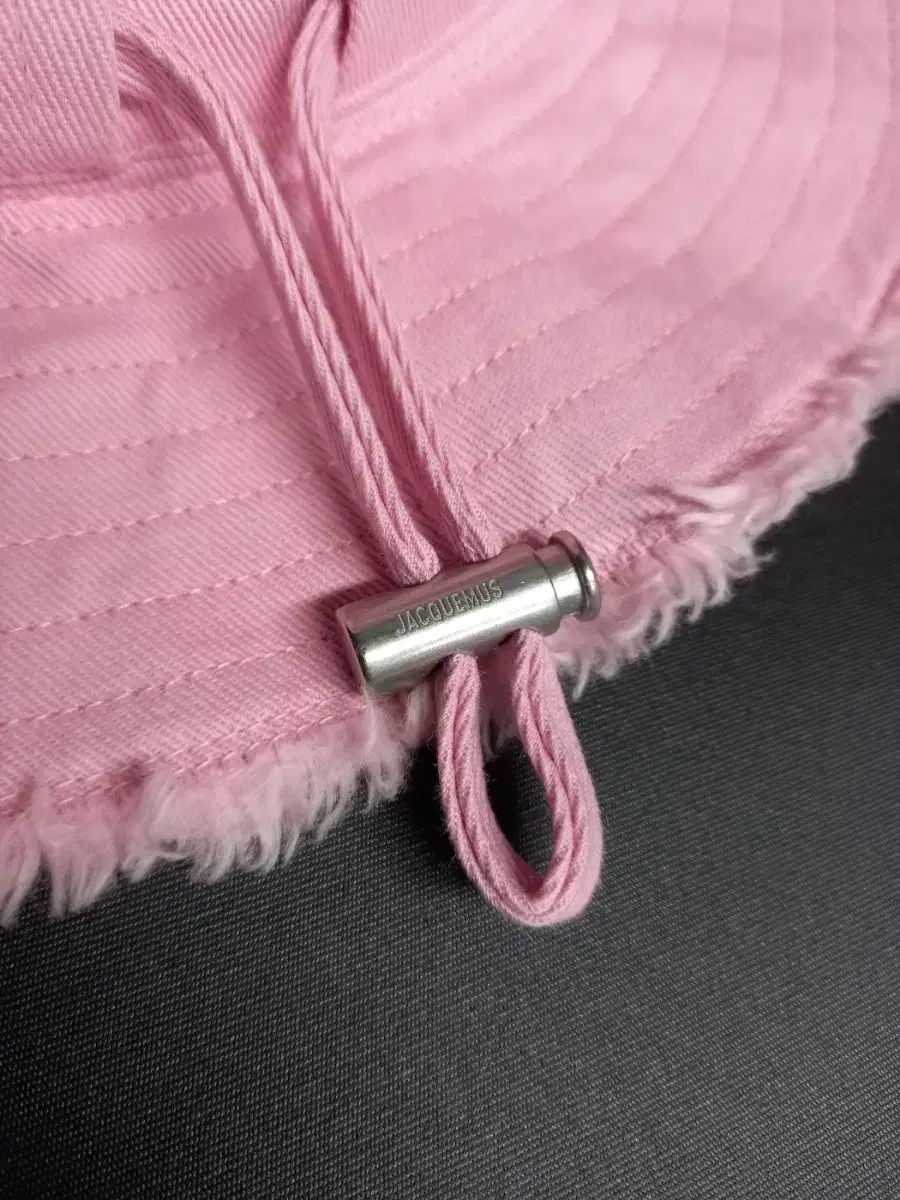 Jacquemus ル・ボブアーティチョークバケットハットブラック JACQUEMUS