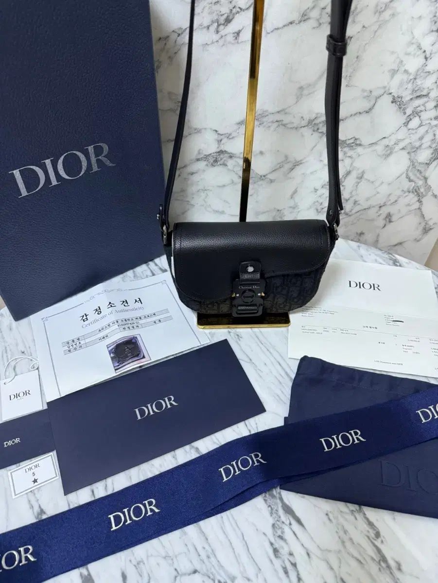 MINI } Dior(ディオール) オブリーク サドルバッグ フラップ