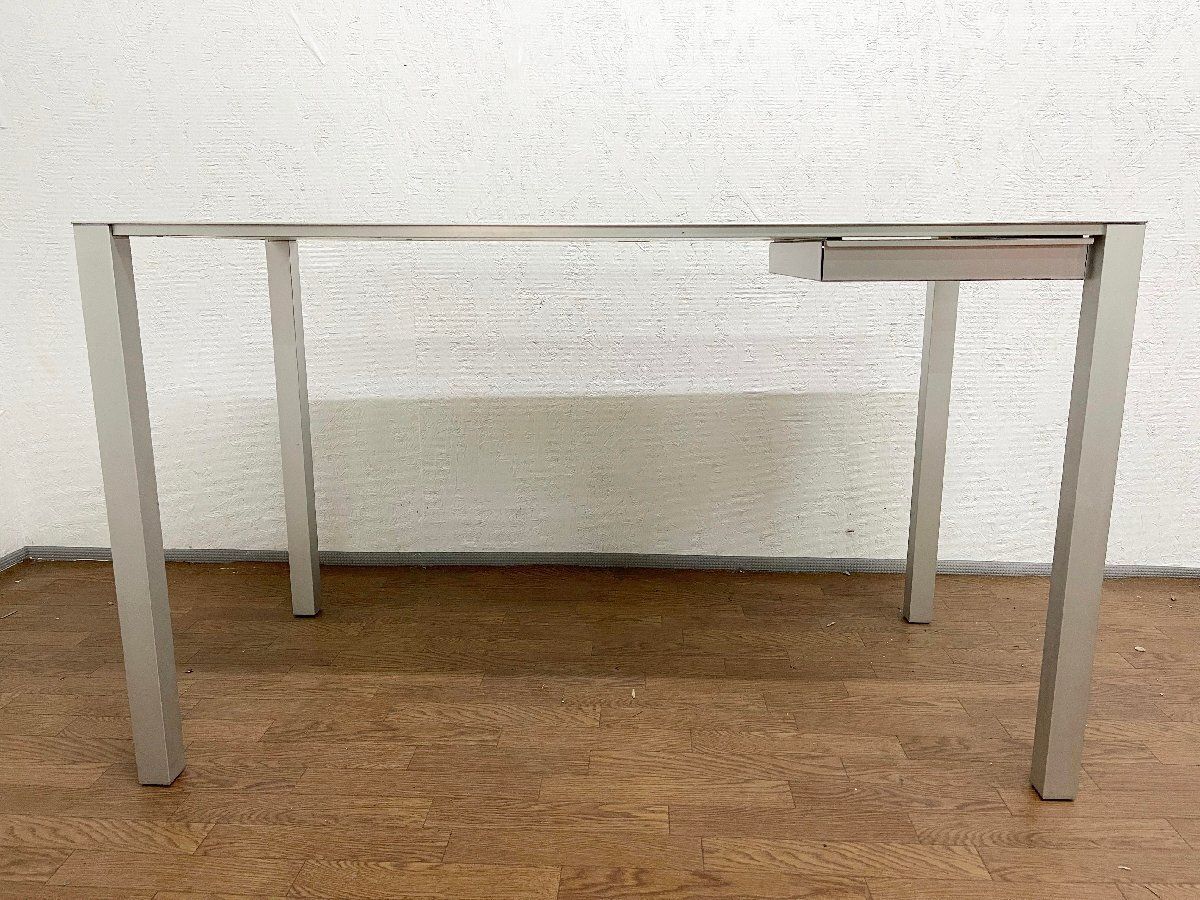 □INTER-DECOR インターデコール カッシーナ AIR FRAME 3005