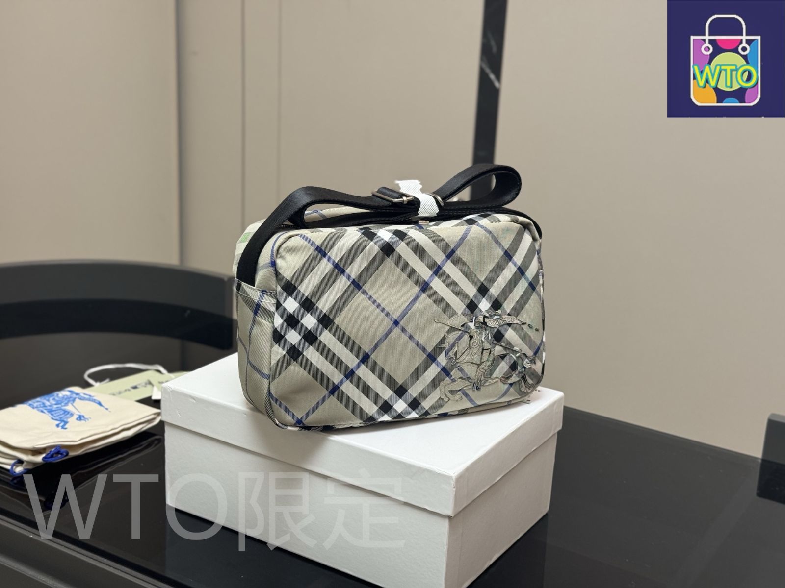 ★美品 バーバリー ★ バーバリー BURBERRY バーバリー 8062606 三つ折り財布