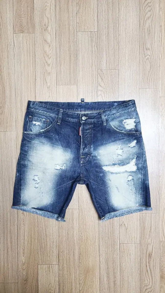 【雷市場（ポンジャン）商品韓国直送】 正規品 DSQUARED(ディースクエアード) マルチ ディスクダム デニム ハーフパンツ 50 52