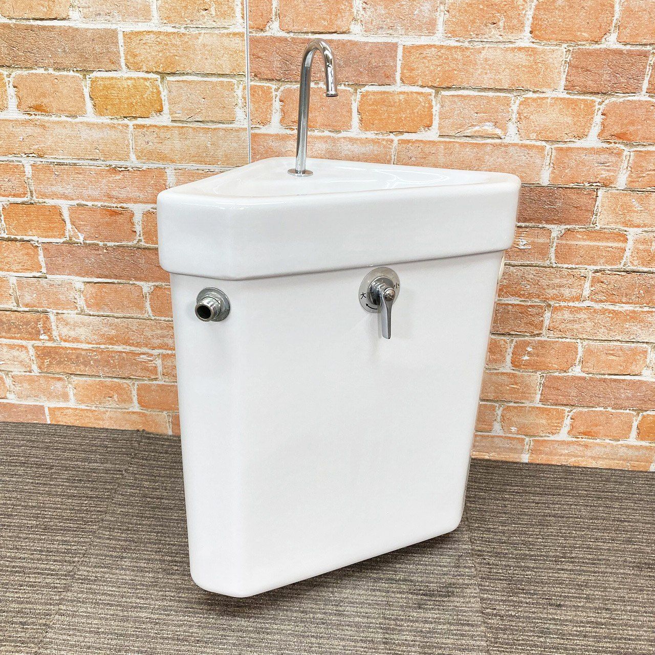 ホワイト 104I091810