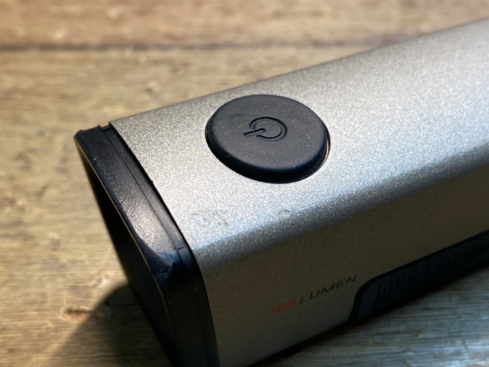 【送料無料】 BONTRAGER ボントレガー FLARE R CITY フレアー R シティ USB充電式 リア テールライト ブラック 35ルーメン JG648 ボントレガー BONTRAGER イオン ION COMP フレア FLARE R CITY