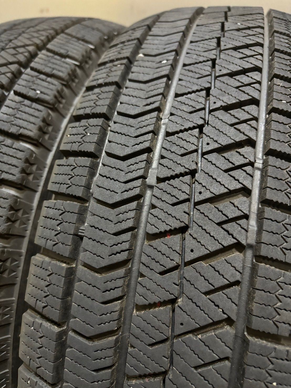 A4274 175/70R14 4本SET スタッドレス BS VRX2 19年製 溝あり