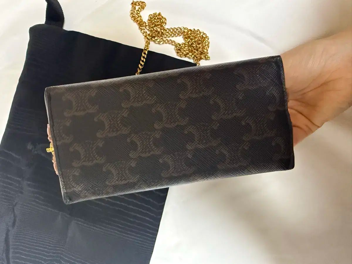 Celine セリーヌ トリオンフ チェーン クラッチ