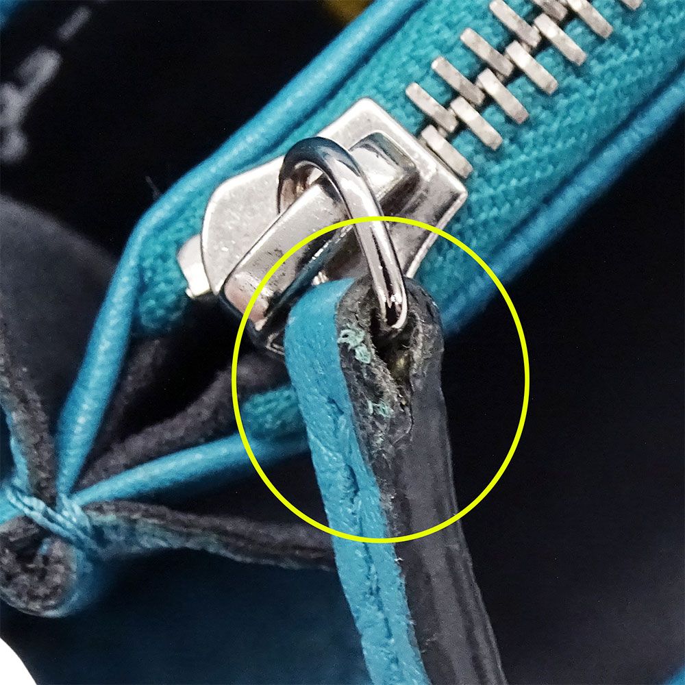 フェンディ FENDI 財布 レディース メンズ ブランド ピーカブー 長財布