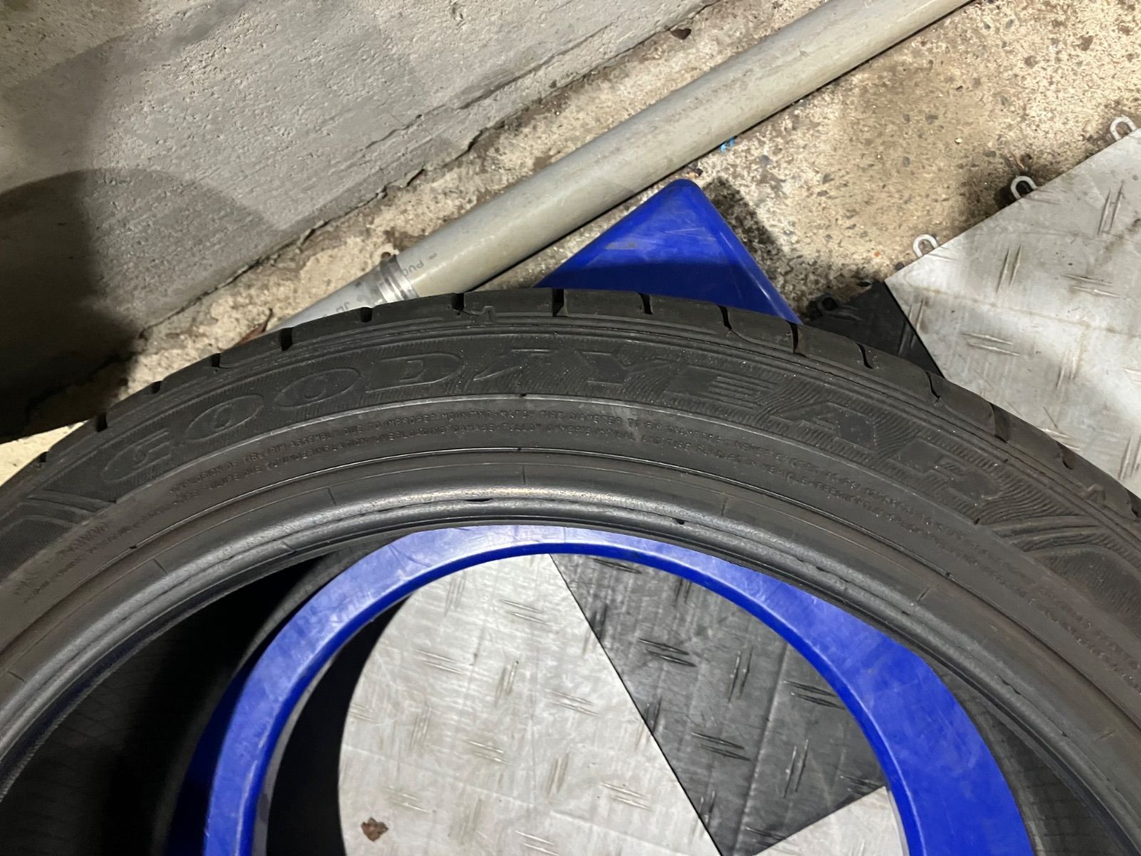 み 245 40R20 99W 製 GOODYEAR EAGLE LS EXE グッドイヤー タイヤ1本