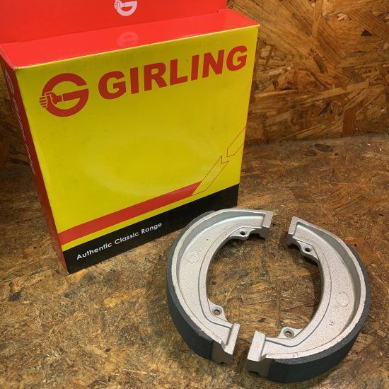 ガーリング Girling トライアンフ コニカルハブ 7インチ ブレーキシュー Triumph B50 A65 A75 T120 T140 T150 WW38247G