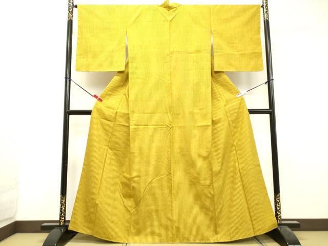 平和屋着物●上質な紬　縞　緑黄色　正絹　逸品　未使用　DAAU0635tw 平和屋着物○上質な紬 縞 緑黄色 正絹 逸品 未使用 DAAU0635tw - メルカリ