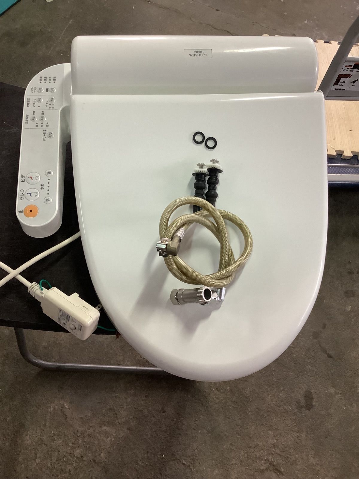 sp692 TOTO ウォシュレット 温水洗浄便座 TCF317 - メルカリ