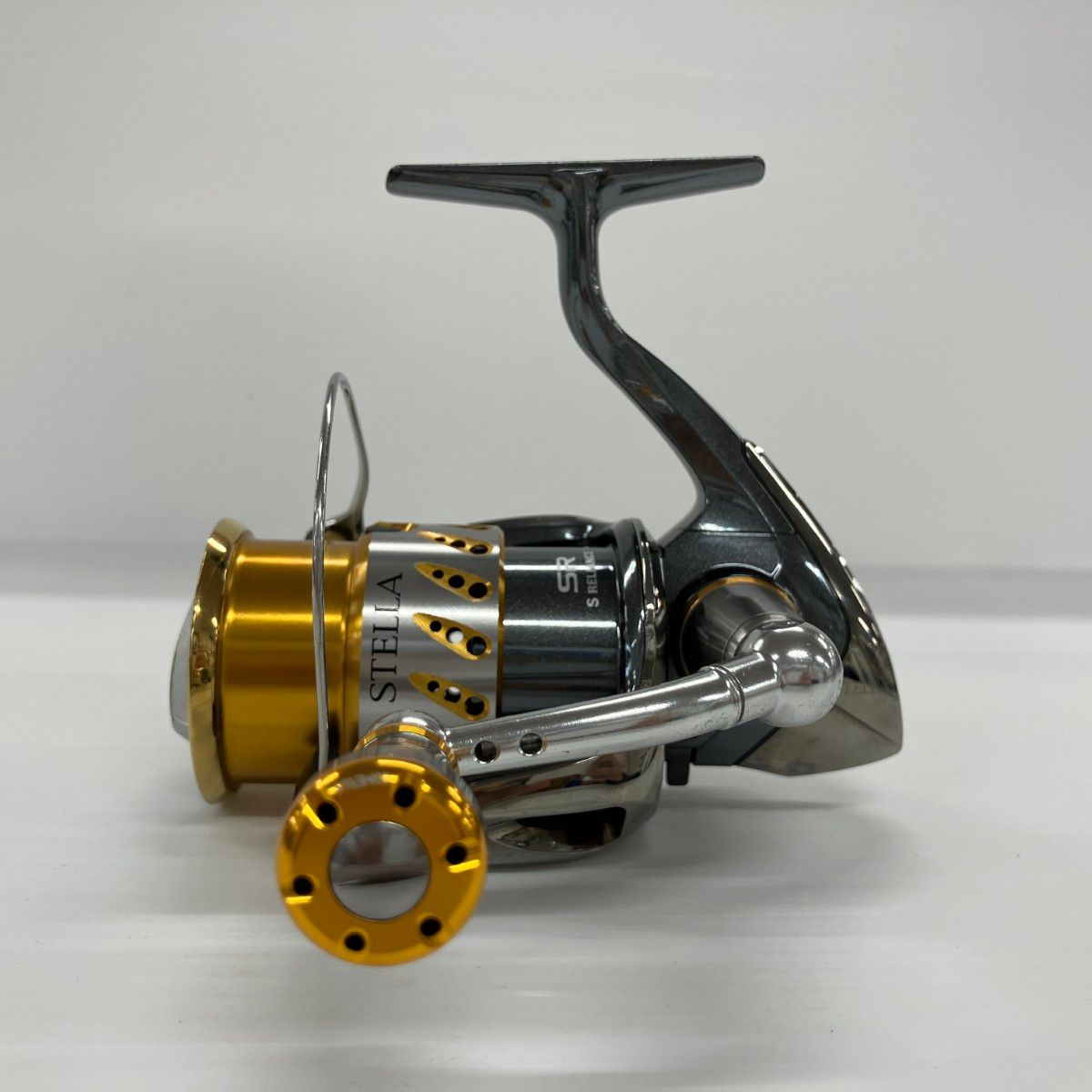 SHIMANO - SHIMANO シマノ 07ステラ 2500S スピニングリール ゴメクサスノブ 02084 SHIMANO シマノ 07ステラ 2500S スピニングリール