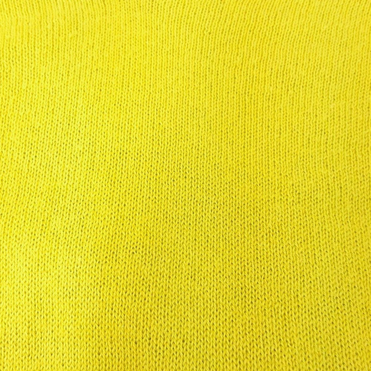 イエロー
