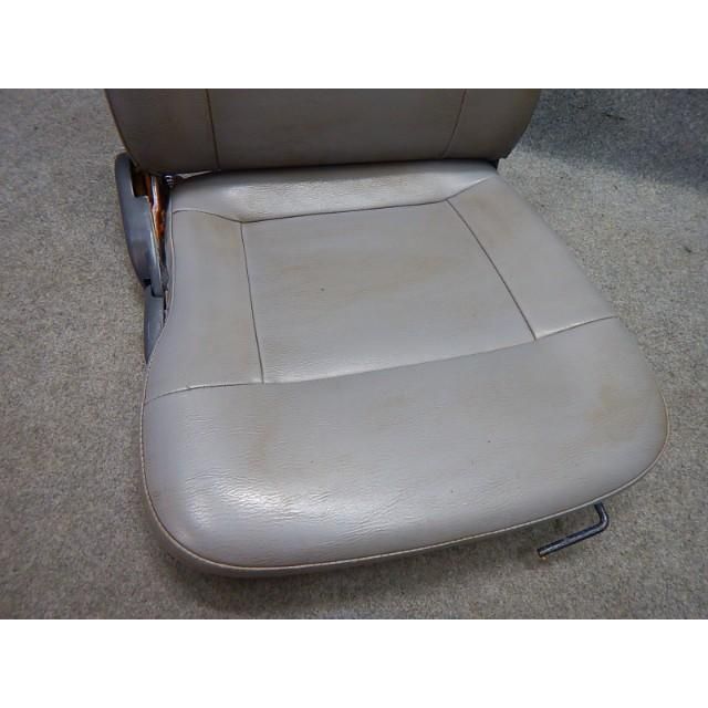 運転席シート ドライバーシート