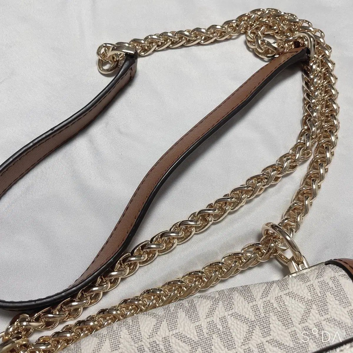 チェーン クロスバッグ