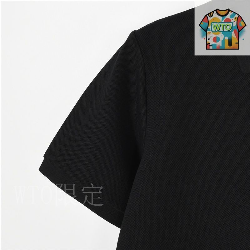 入手困難【希少2013ss】PRADA プラダ　三角プレート　ホワイトポロシャツ 今日特価】Prada 25SS クラシック三角ロゴ ハーフジップポロ