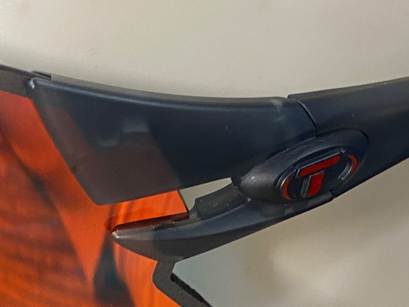 JK070 ティフォージ TIFOSI レールレース アイウェア サングラス クリアレンズ付属 BRIGHTFACE_UK