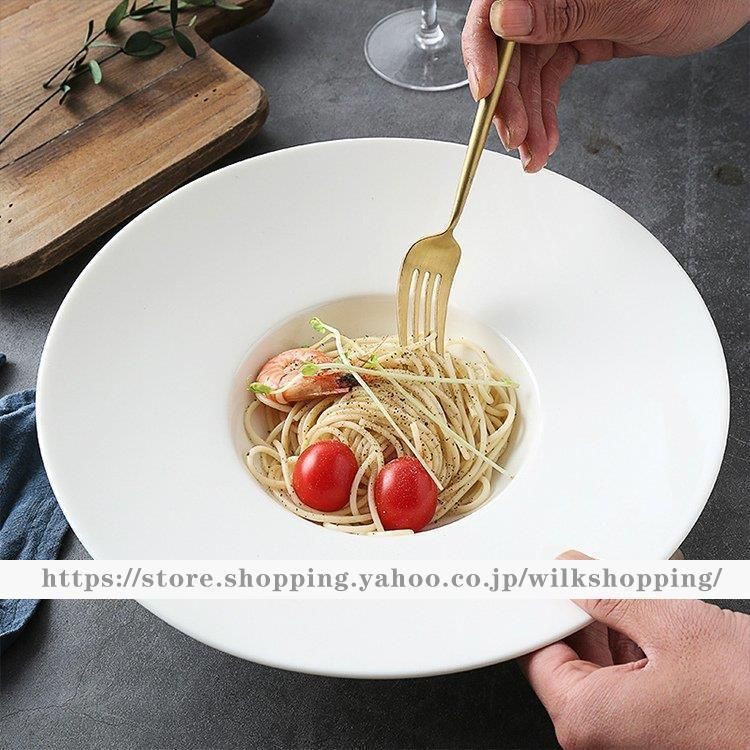 食器 キッチン雑貨 カトラリー お皿 プレート ギフト プレゼント 丸型 パスタ皿 スープ皿 深さ お洒落 モダン おもてなし ホワイトモノトーン | aic89