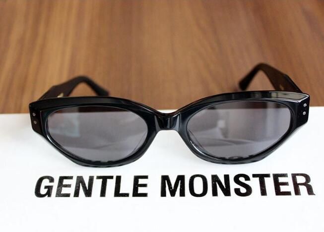 人気モデル*GENTLE MONSTER・ジェントルモンスター ROCOCO 登坂