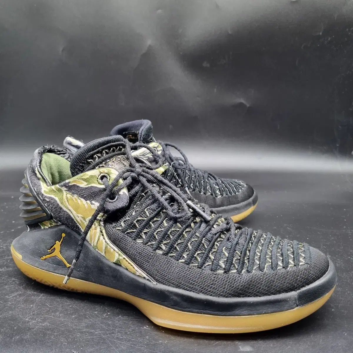 NIKE(ナイキ) ジョーダン 32 ロー バスケットシューズ 240