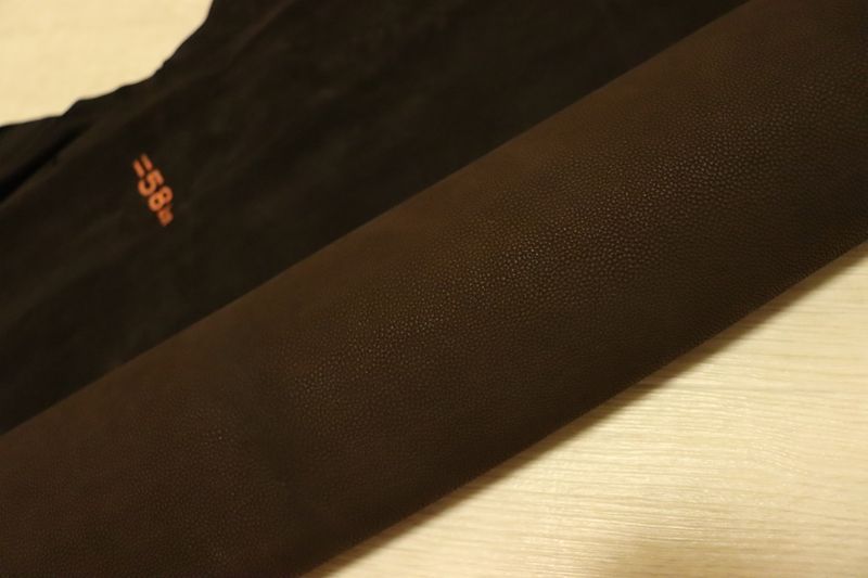 こげ茶 59ds クロム革 ヤギ革 インポート レザー 吟すり加工 半裁 一枚革 レザークラフト 革 皮 本革 diy 生地 材料