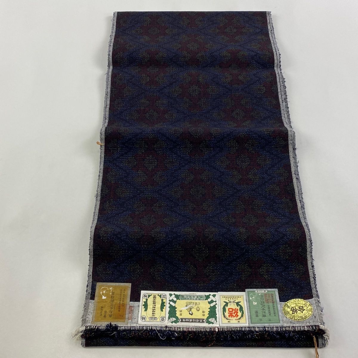 反物 本場結城紬 証紙 松皮菱 幾何学 紺色 正絹