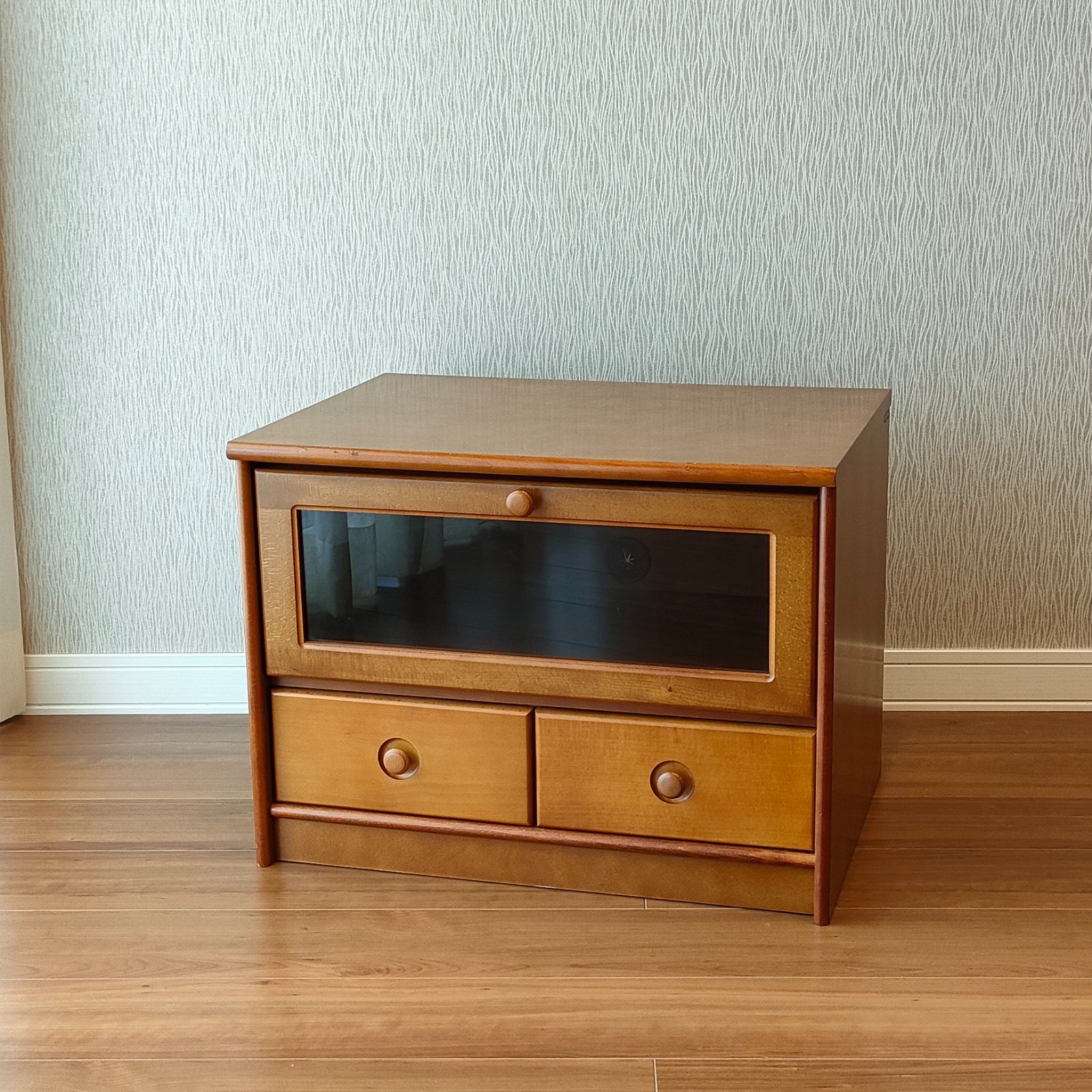 Sale カリモク　ヴィンテージ アクセント　アンティークキャビネット Vintage》カリモク キャビネットお勧め品！ - メルカリ