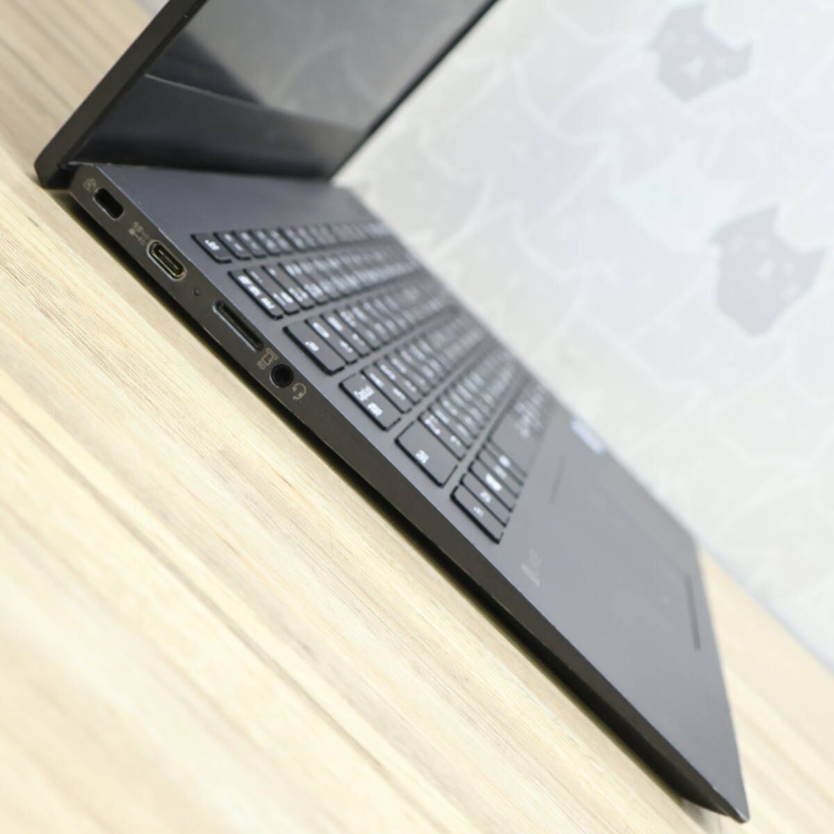 NEC LaVie Core i5-8265U SSD256GB 8GB Win11 - メルカリ