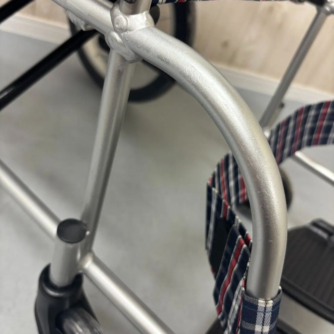 日進医療機器