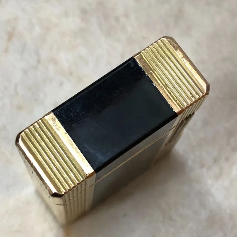 ST.dupont　デュポン　ガスライター　ゴールド　金色　着火未確認 S.T. Dupont エス テー デュポン ガス ライター 着火未確認