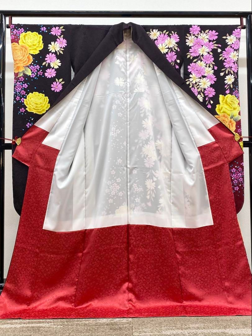 振袖 豪華 銀通し 刺繍 金彩 紋意匠 身丈172cm 躾糸付き - メルカリ