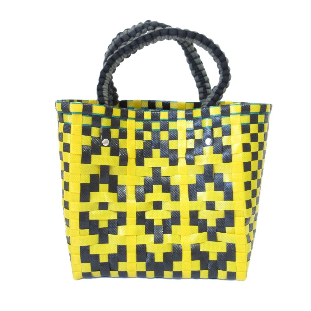 未使用　MARNI マルニ カゴバック トートバック イエロー　ピクニックバック MARNI マルニ バッグ ピクニックバッグ バスケット SHMH006A00