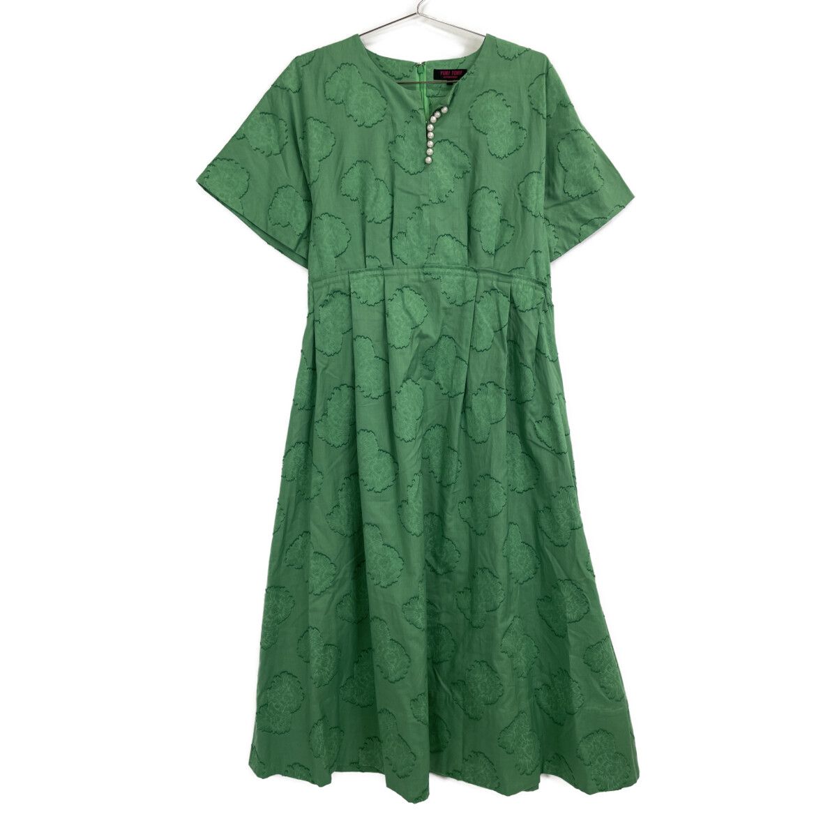 ユキトリイ ｸﾞﾘｰﾝ ﾌﾗﾜｰ総柄ﾊﾟｰﾙﾀｯｸﾜﾝﾋﾟｰｽ 38