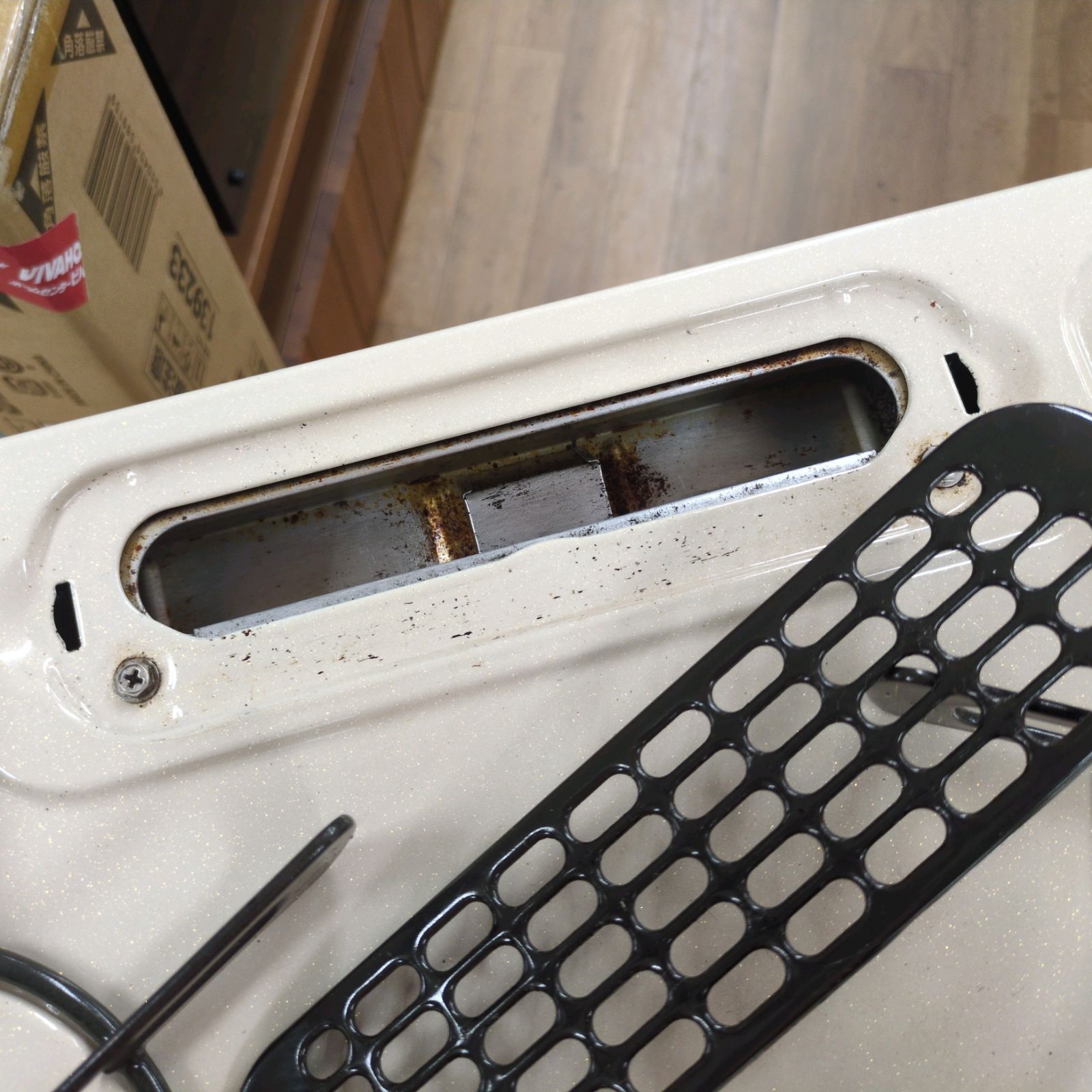 J064 ☆グリル使用感☆2023年製☆Rinnai☆都市ガスコンロ☆水無し片面