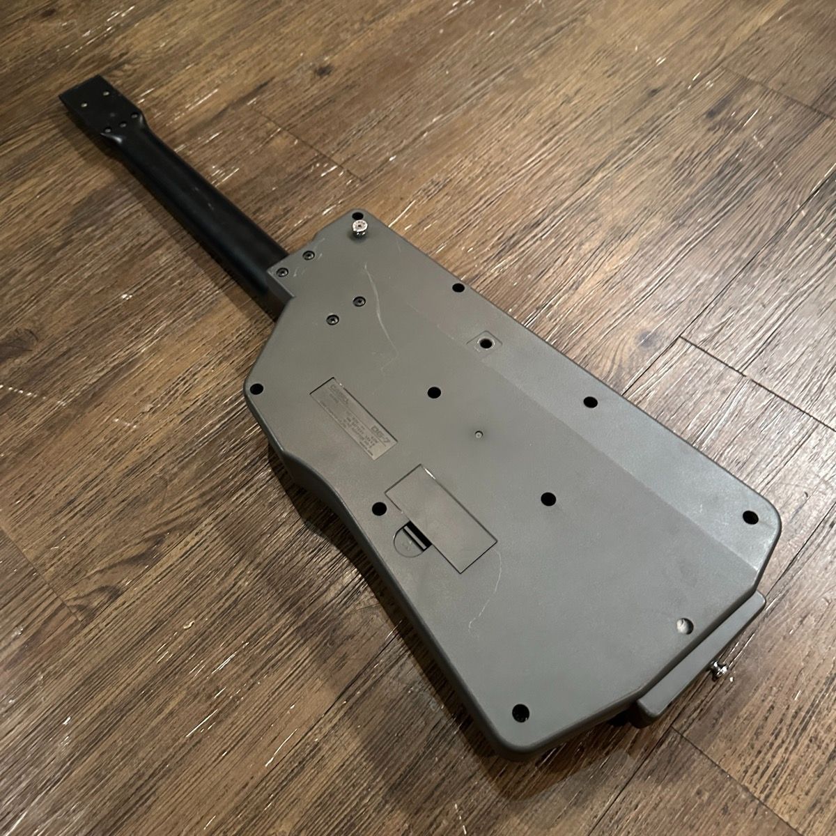 Casio DG-7 Vintage 80 s Digital Guitar Synthesizer カシオ エレキギター シンセサイザー WWW_TRAVELLANDINDIA_COM