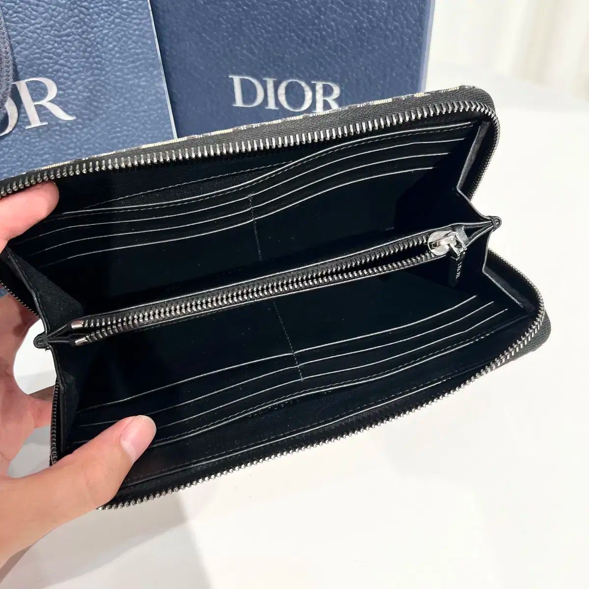 正規品 Dior(ディオール) オブリーク ラウンドファスナー 長財布 dior