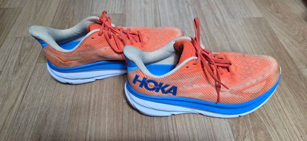 HOKA ONE ONE ホカオネオネ CLIFTON 9 ランニングシューズ