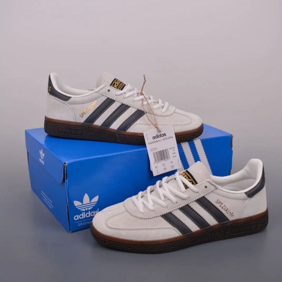 新品 adidas HANDBALL SPEZIAL  スペツィアル