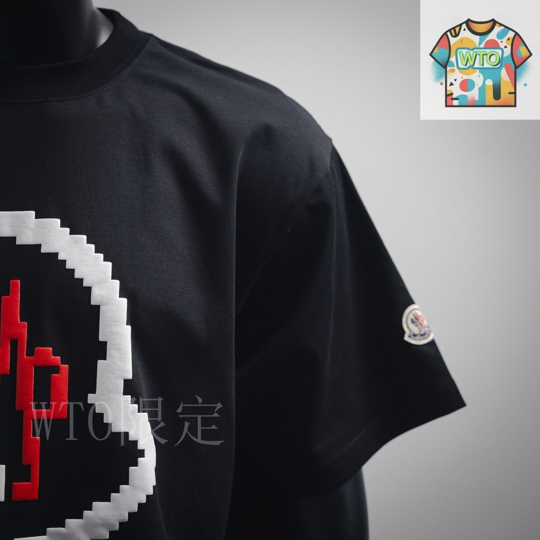 今日特価】Moncler / モンクレール 25SS ピクセルブラーロゴ T
