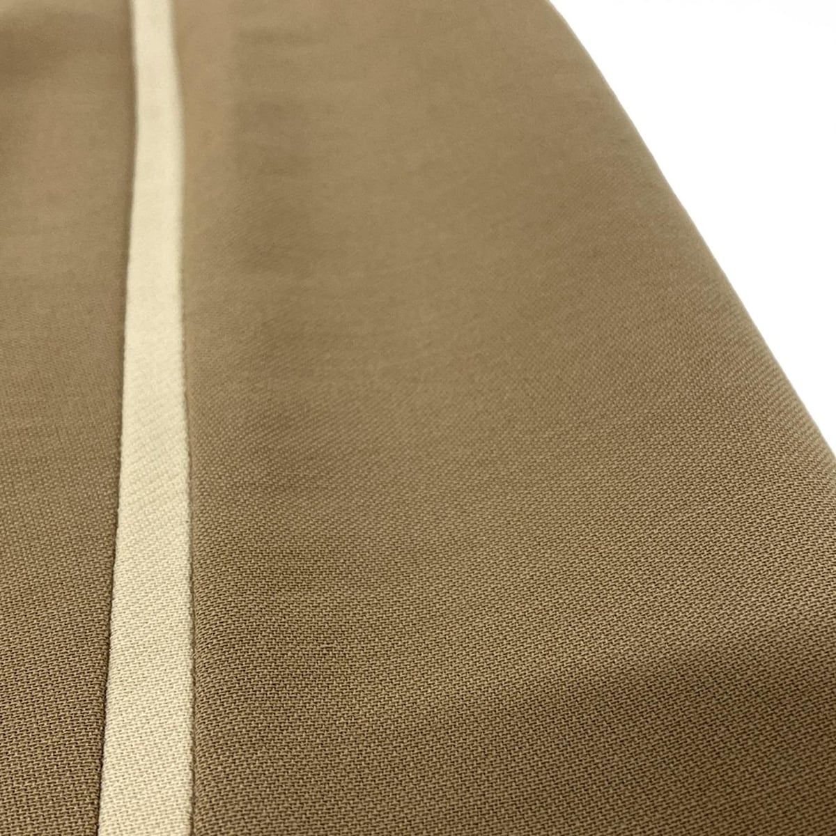 プラダ PRADA 美品 プリーツ ラップ 巻き スカート 40ベージュ プラダ PRADA 美品 プリーツ ラップ 巻き スカート 40ベージュ