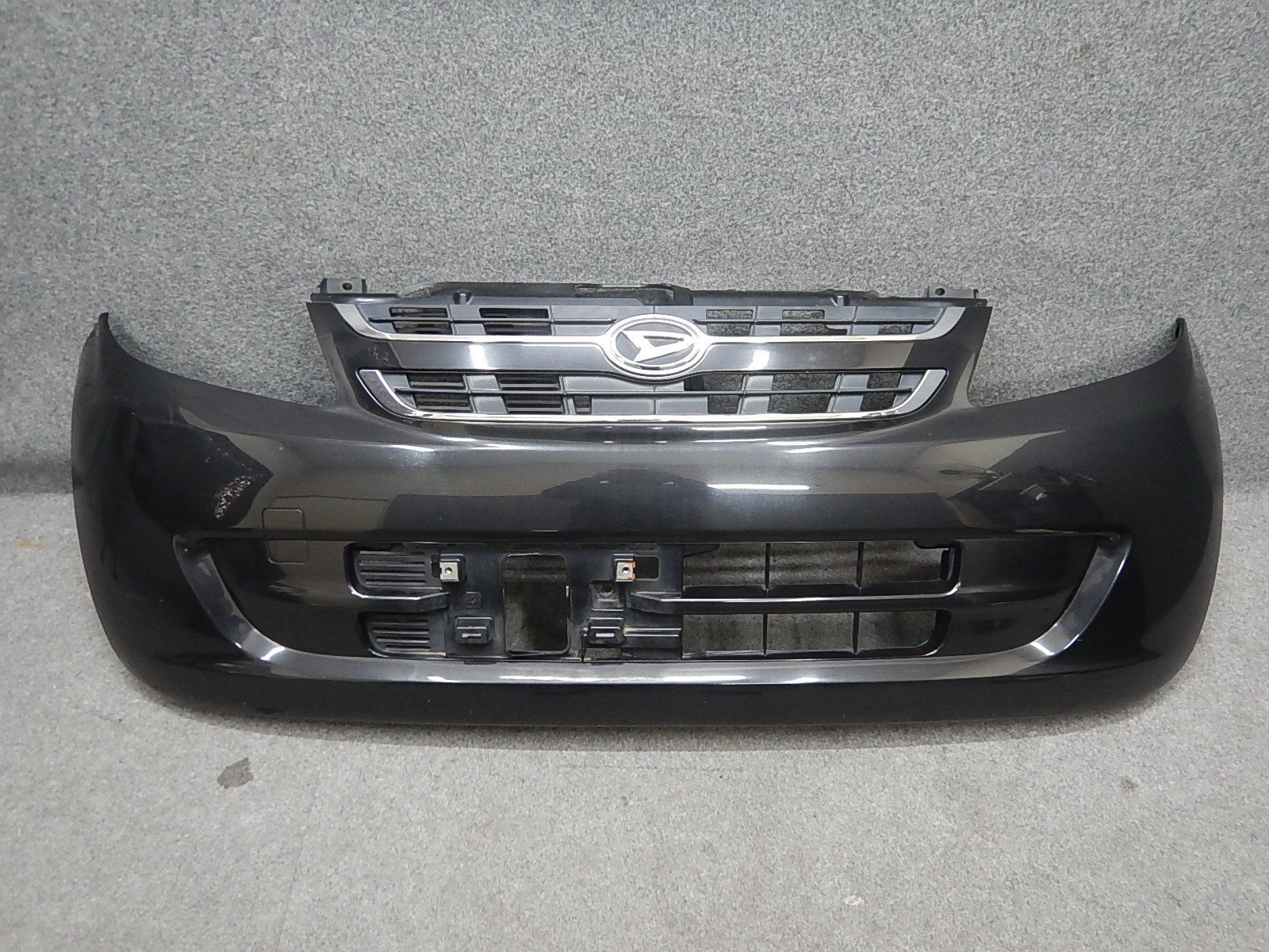 フロントバンパのカバーのみ 52101B2860E1 ムーヴ用 ダイハツ純正部品 フロントバンパカバーのみ 52119-20A20-D1 プレミオ用 トヨタ純正部品